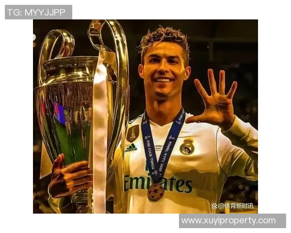 退队后仍受热议的足球球星揭秘：为何他们离开了曾经的荣耀之地